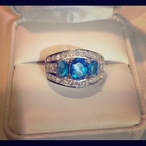Blue topaz ring